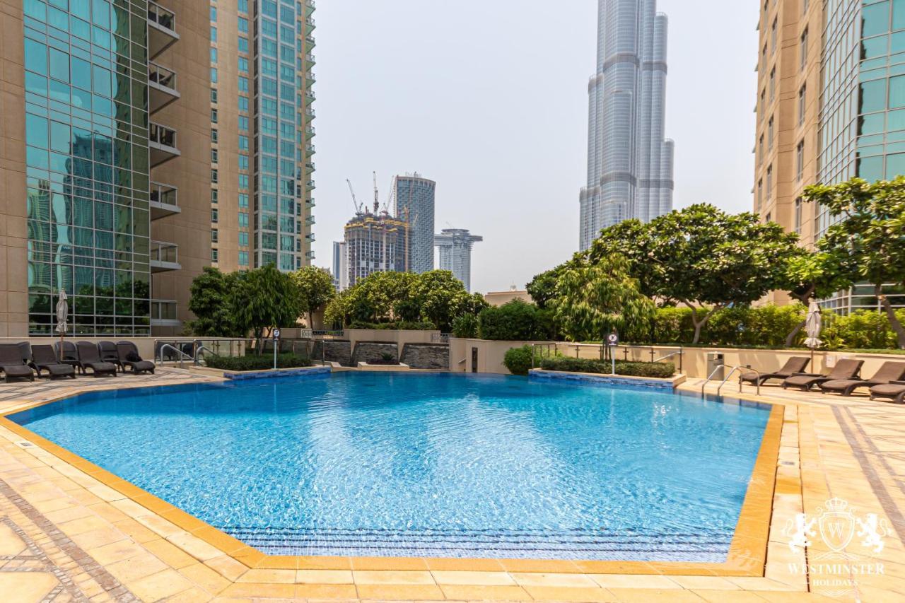 Appartamento Westminster Standpoint Burj Khalifa Dubai Esterno foto